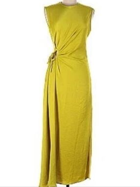 House of Harlow 1960 green keyhole ruched midi dress. 